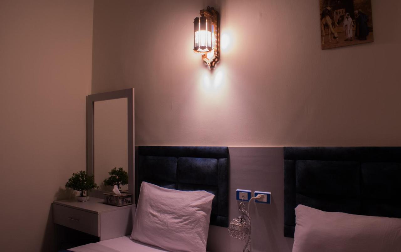 Crown Hotel Kairó Kültér fotó
