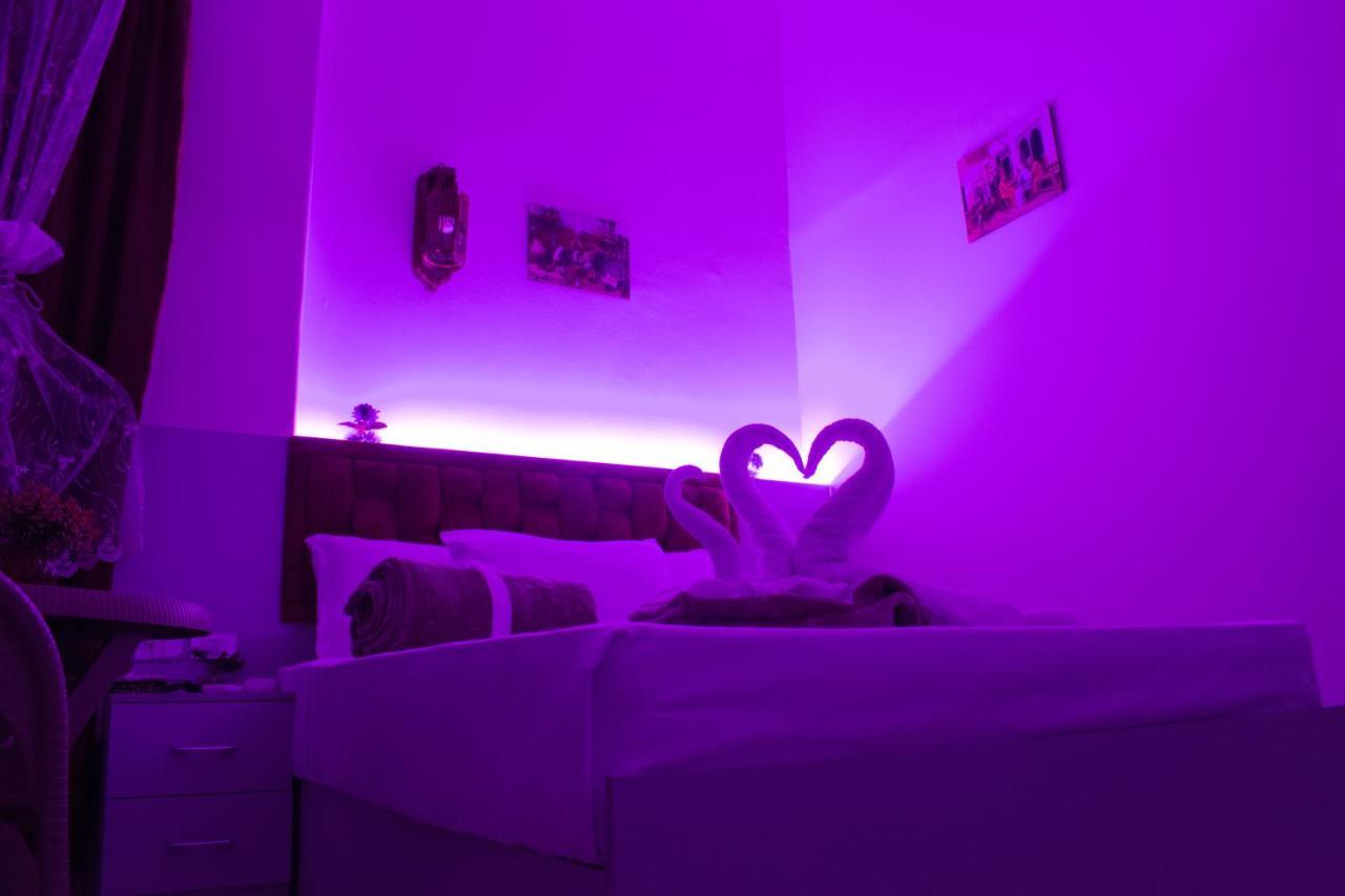 Crown Hotel Kairó Kültér fotó